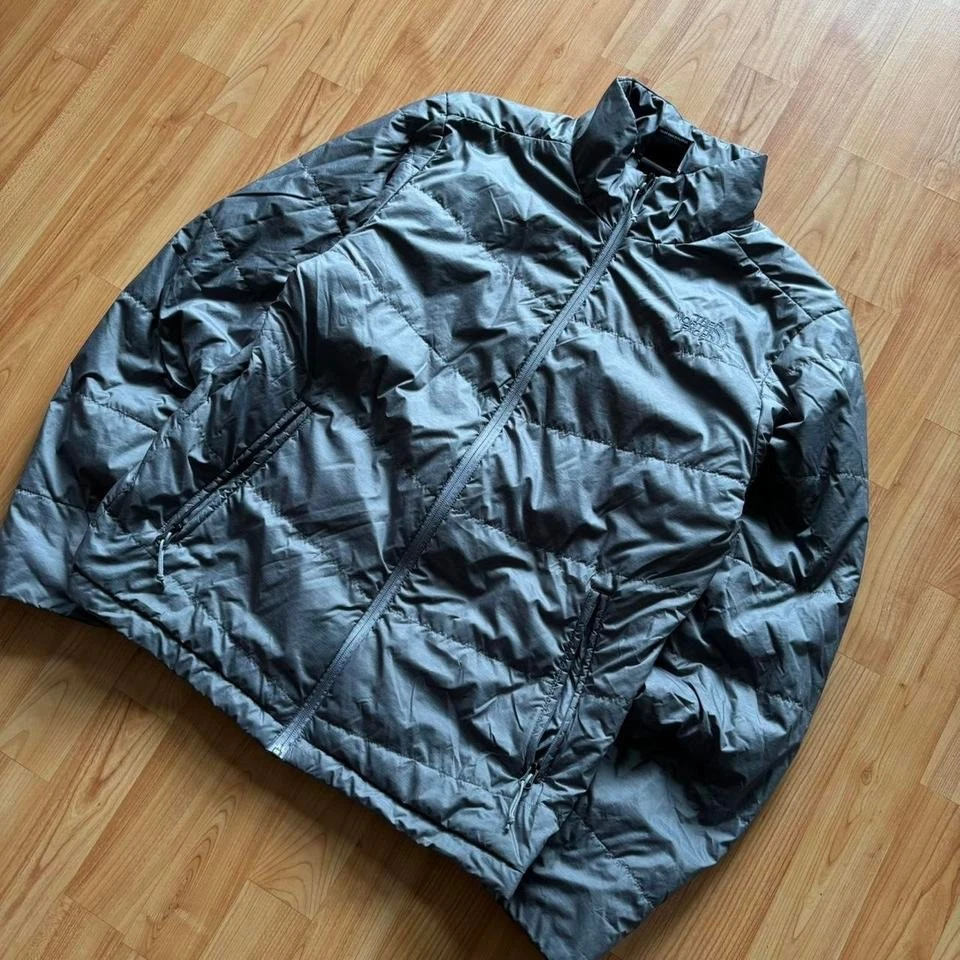 Винтажный Y2K необходимый north face молнии пуховик куртка мужской размер S! - Изображение 2 из 4