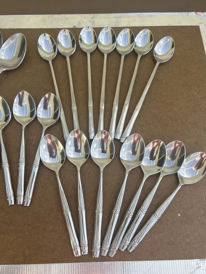 Oxford Hall Nudo Madera Bambú Inoxidable Japón Completo + Juego de 52 Foto 3 de 4