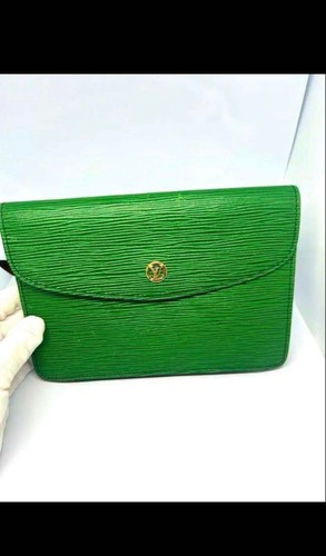 Excellent Condition Louis Vuitton Montaigne 27 Epi Leather Clutch Bag