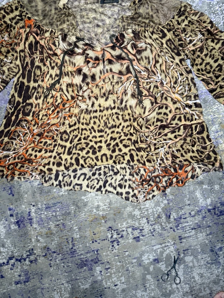 Blusa vintage 2005 Y2K Roberto Cavalli seda estampado animal leer descripción talla pequeña Foto 3 de 4