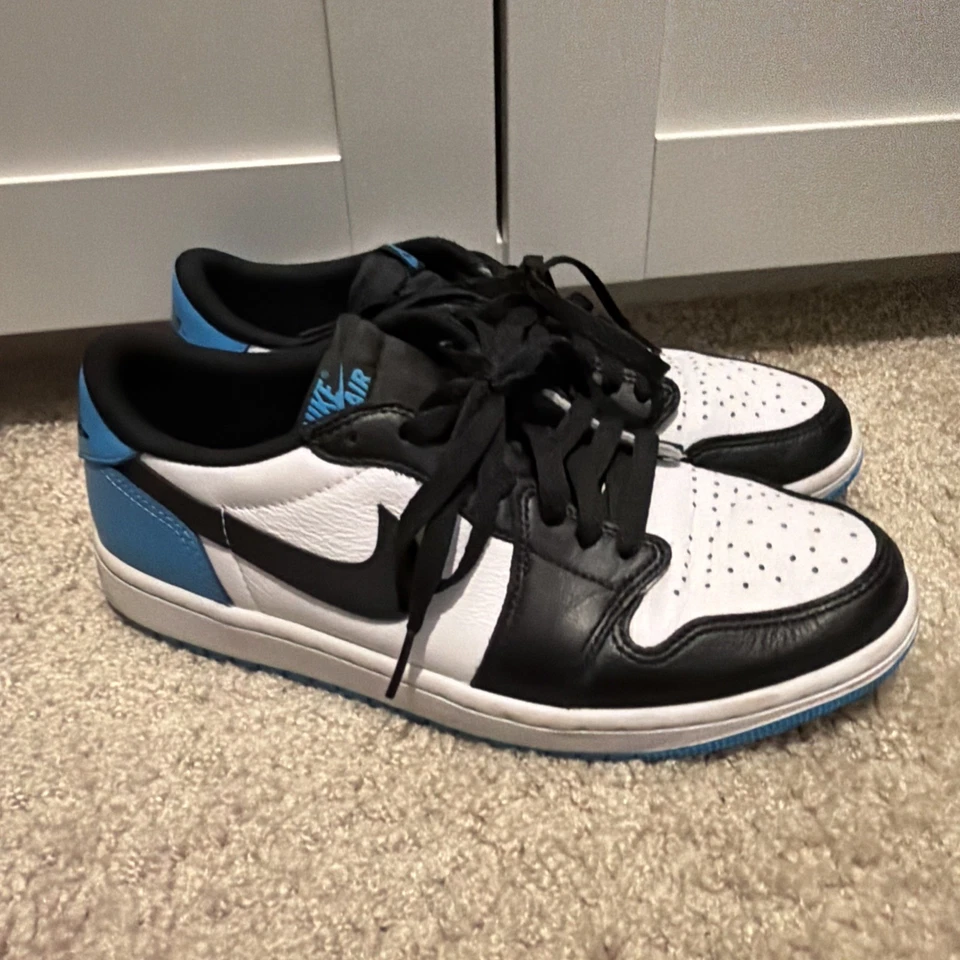 Talla 8.5 - Air Jordan 1 Retro OG Bajo UNC Foto 3 de 4