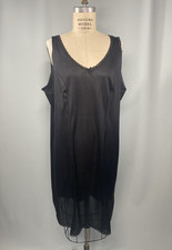 NEW NWT Full slip SIZE 44 EXTRA LARGE XL Black nylon modest VELROSE classic