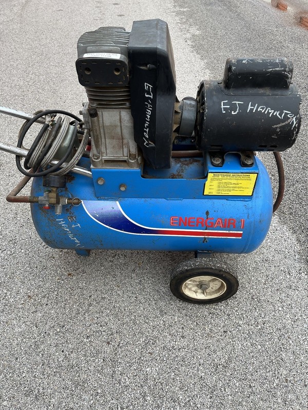 Air Compressor 