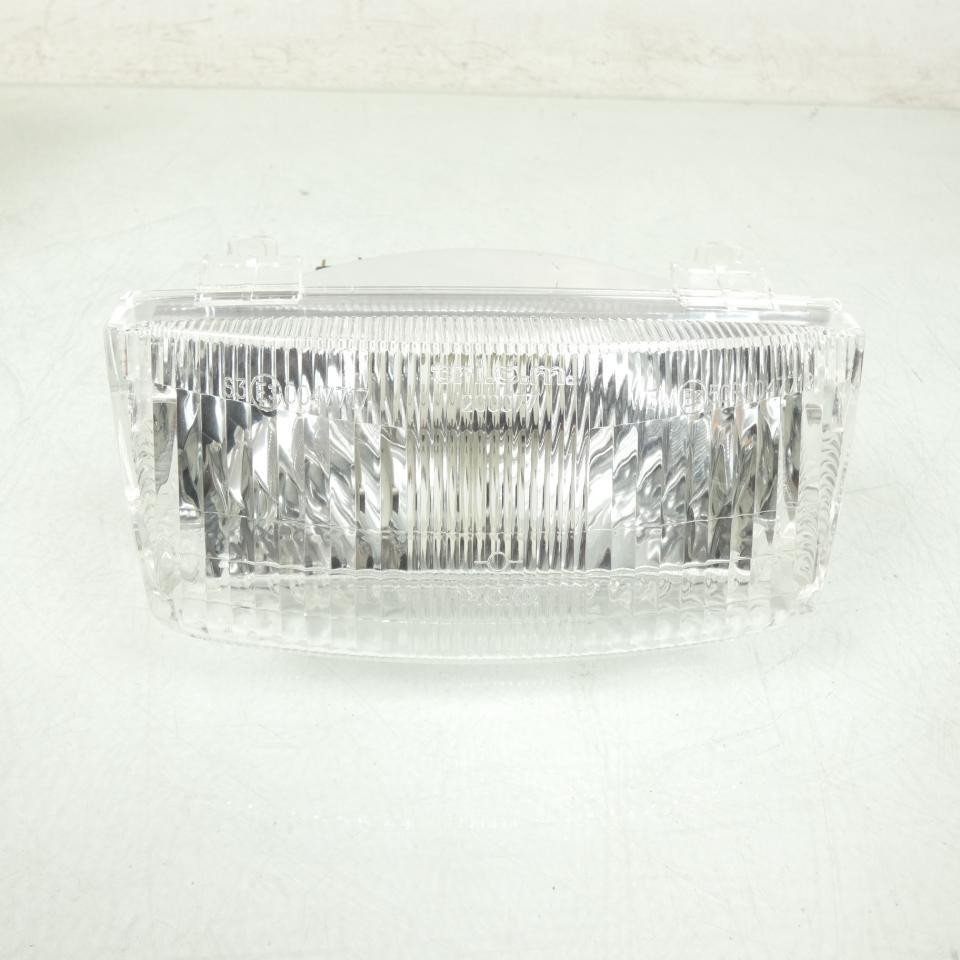 Optique avant Triom haute luminosité pour PGO 50 Galaxy en verre