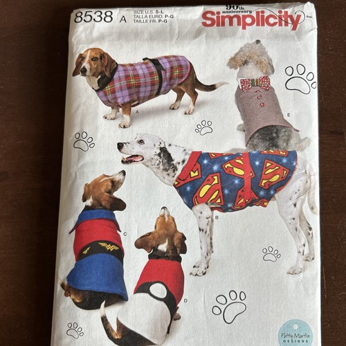 Simplicity Patterns 8538Dog Coats In 3 Sizes S-M-L