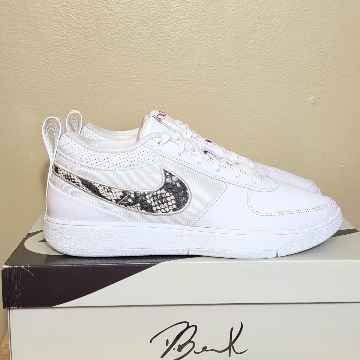 Nike Book 1 Chapter One Rattlesnake White Python Men\'s Size 8 FJ4249-101 Booker NIKE MENS Book 1  main image 3