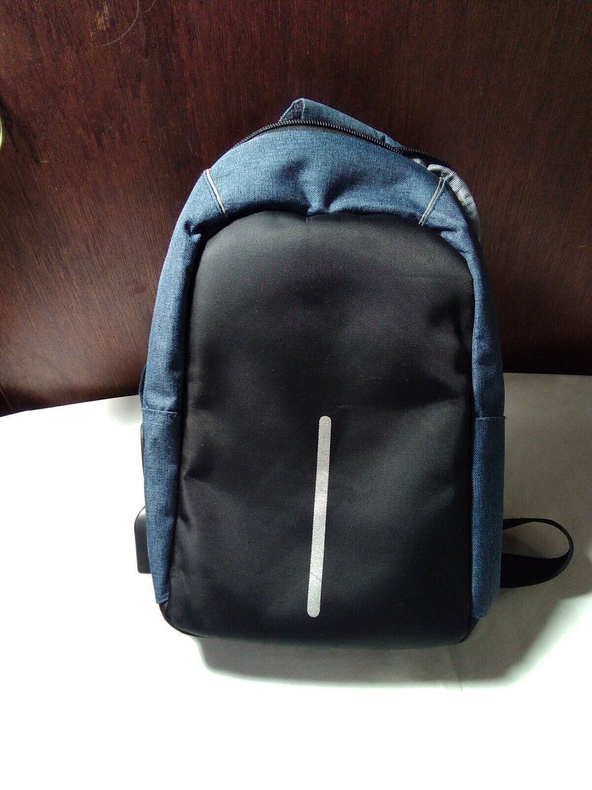 Men Nylon Shoulder Bag Sling Chest Pack USB Charg… - image 2