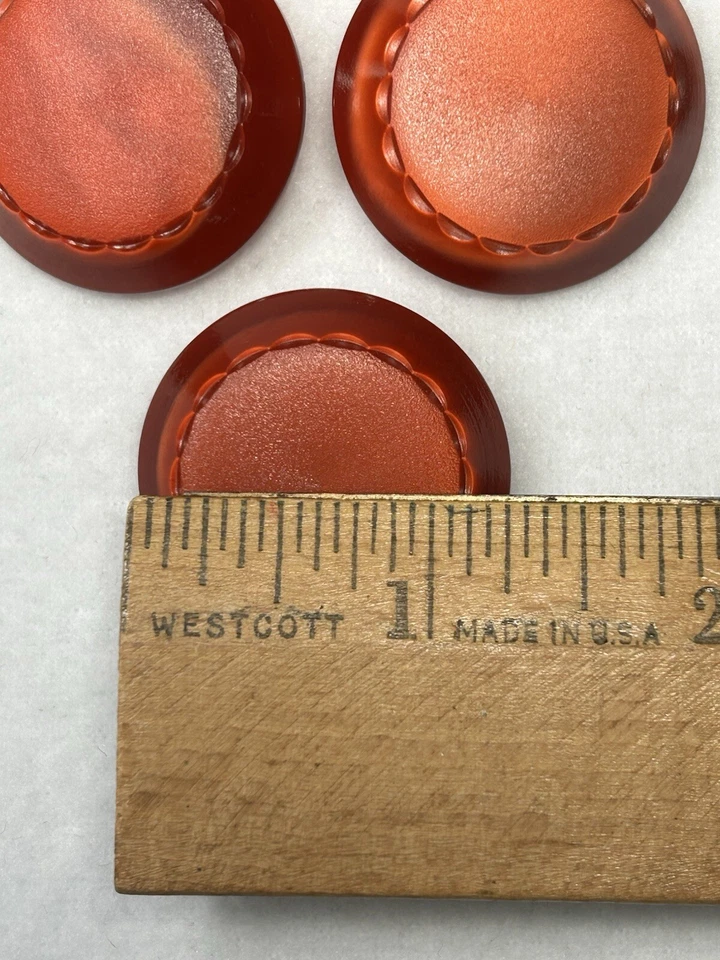 Buttons set of 5 Dark Red round  Plastic Shank w clips 1-1/4" Vintage - Image 4 of 4