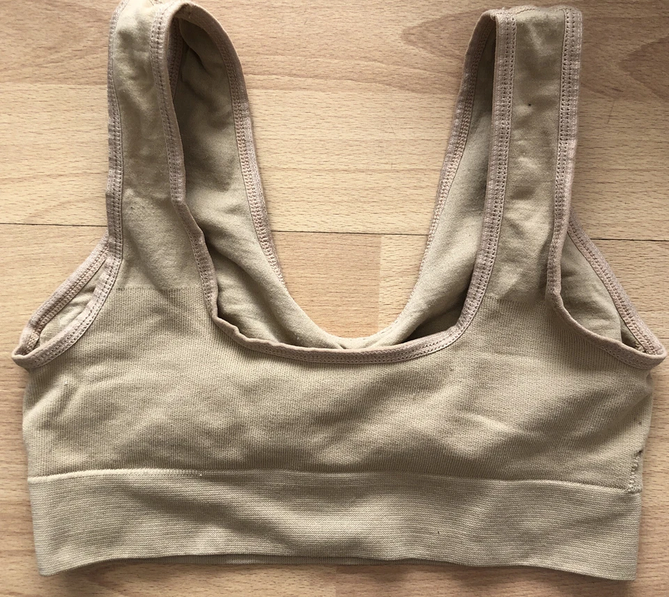 Used Beige Nude Sports Genie Bra Size XS/S Small (You Can Add Your Own Pads) - Image 3 of 3