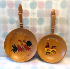 Mid Century Vintage Japan Handled Wood Snack Dishes Fighting Roosters & Hen