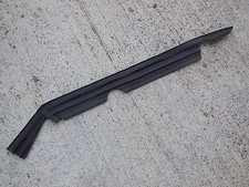 NEU Porsche 911 / 912 / 930 Dichtung (Kotflügel Zu Kühler) / 4,3 Mm Breit
