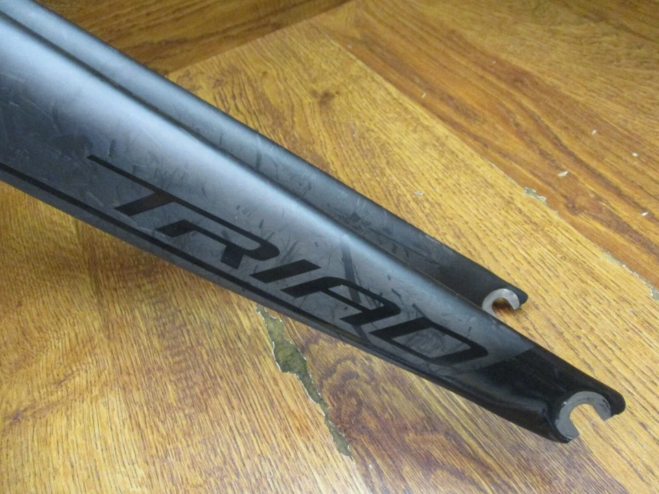 HORQUILLA CARBONO AERODINÁMICA CONTRARRELOJ TRIATLÓN SIGILOSO TRIATLÓN AZUL COMPETICIÓN TRIAD SL LTD - SM Foto 4 de 4