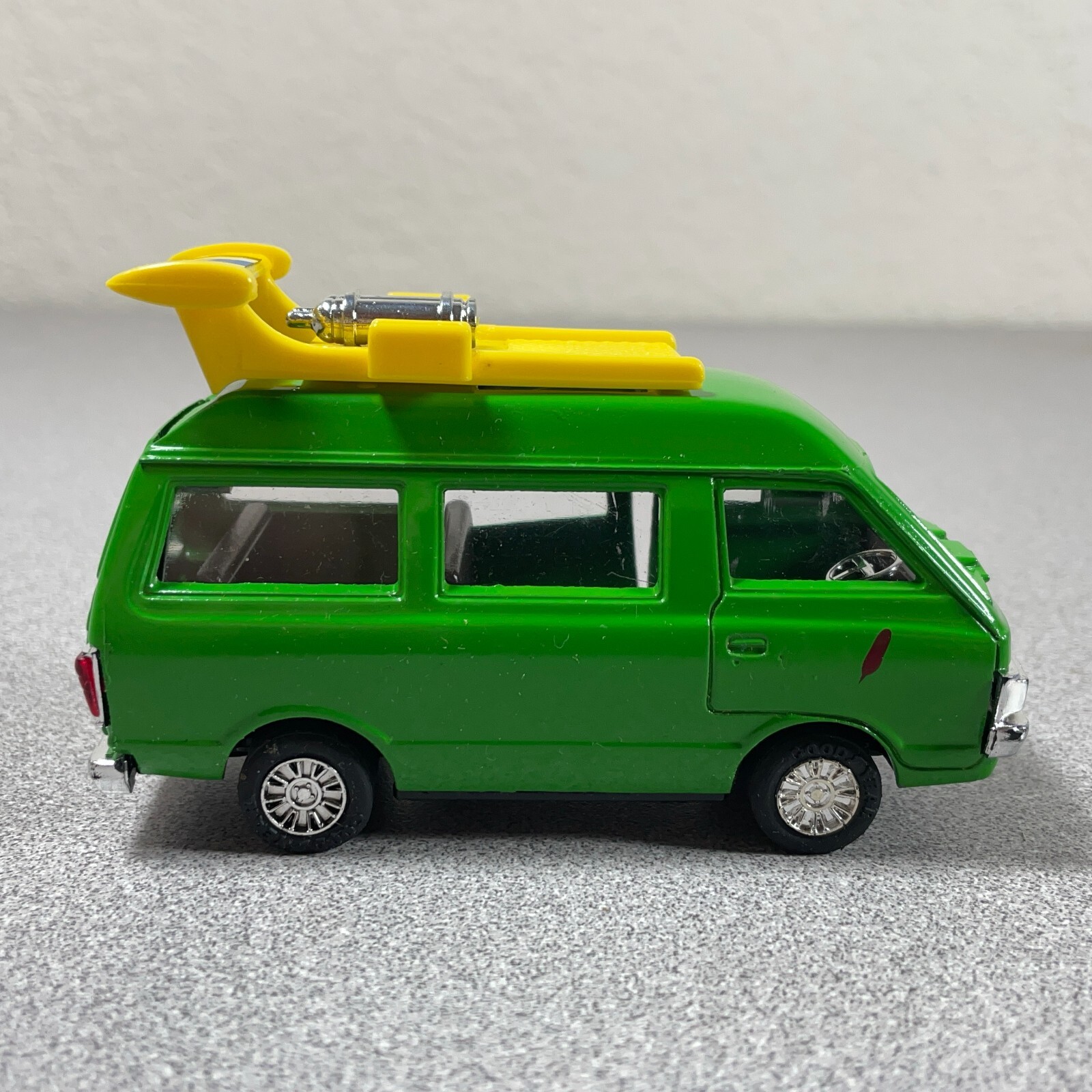 Picture 12 of 23