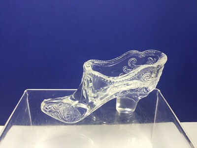 Lady's Scroll & Bow Design, Crystal  Glass Slipper, 4.5 x 2.5'', Made in USA