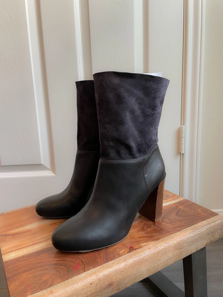 Vince. Boots Womens 6 Black & Gray Fold Over Leather Heel Ankle Booties Italy - Image 3 of 4