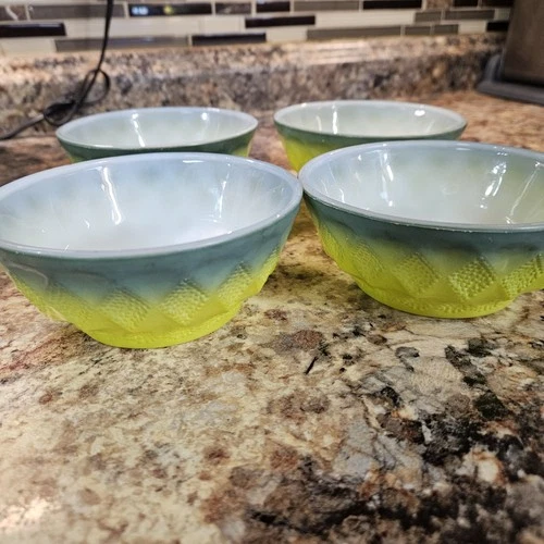 Vintage Fire King  Bowl 5” Green Ombré Kimberly Diamond Anchor Hocking Lot Of 4