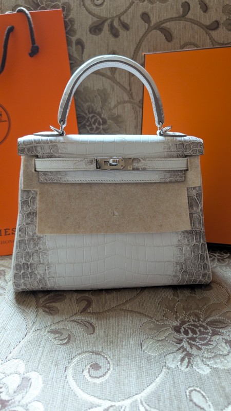 HERMÈS