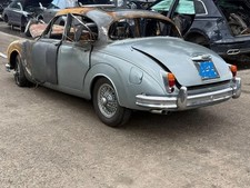 JAGUAR MK2 3.8 BREAKING FOR 10X WHEEL NUTS BOLTS