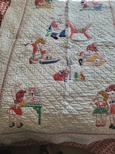 1940s Handmade Embroidered Baby Quilt 35" 53"