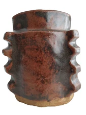 Unique Signed Handcrafted Heavy  Pottery Planter Apprx 5.5" x 5.75" Brown #20721