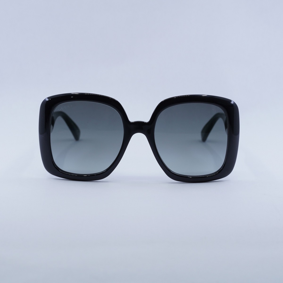 GUCCI ブラックグラデーションサングラス 140 New GUCCI GG0713S 006 Black/Green/Grey Gradient 55-21-140