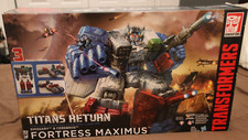 Transformers Generations Titans Return Fortress Maximus NIB