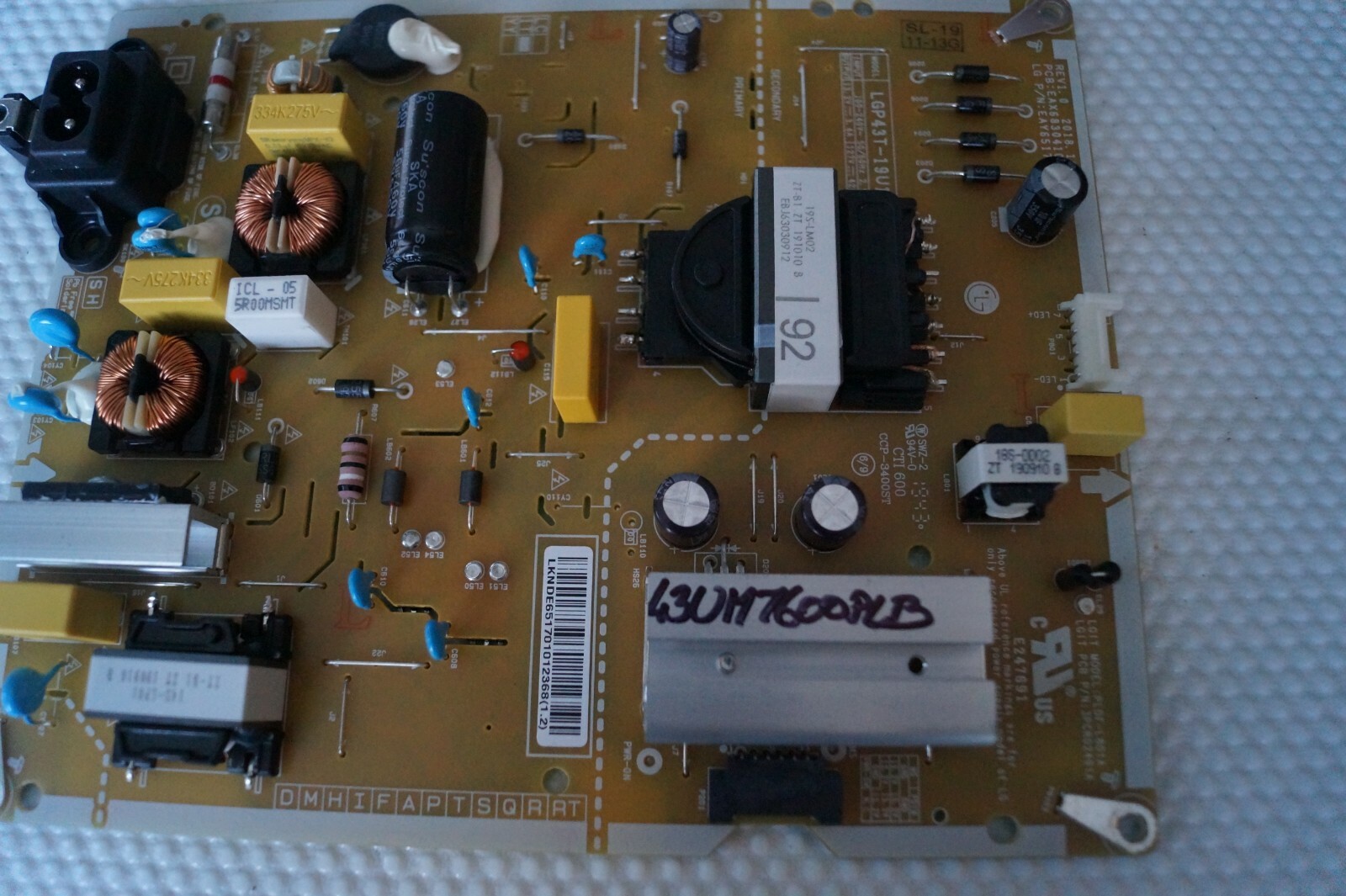 PSU POWER SUPPLY BOARD EAX68304101(1.7) EAY65170101 43"" LG 43UM7400PLB LED TV