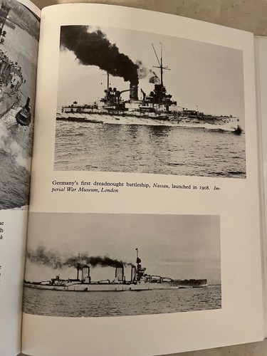 2 Books on Warships - Picture 7 of 12