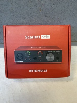 Focusrite Scarlett Solo USB Audio Interface 24-Bit USB Headphone Out/192kHz XLR