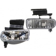 For 2001 2002 Chevy Silverado 3500 Fog Light Driver And Passenger Side Pair Dot