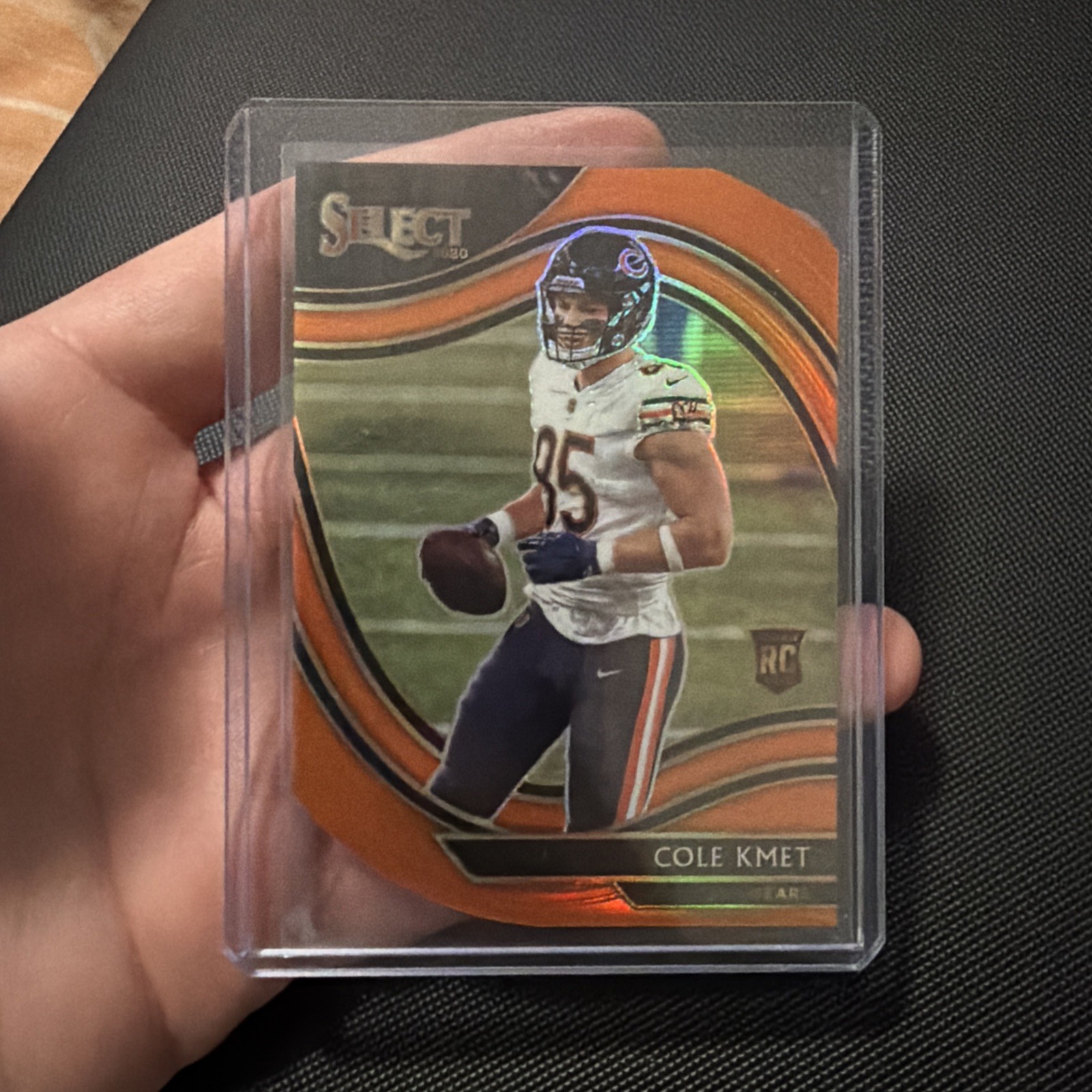 2020 Panini Select - Field Level Cole Kmet #374 Orange Prizm Die-Cut (RC)