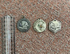 Lotto Medaglie Stemmi Dolomiti Rifugi Pradidali Città di Fiume Sorapis