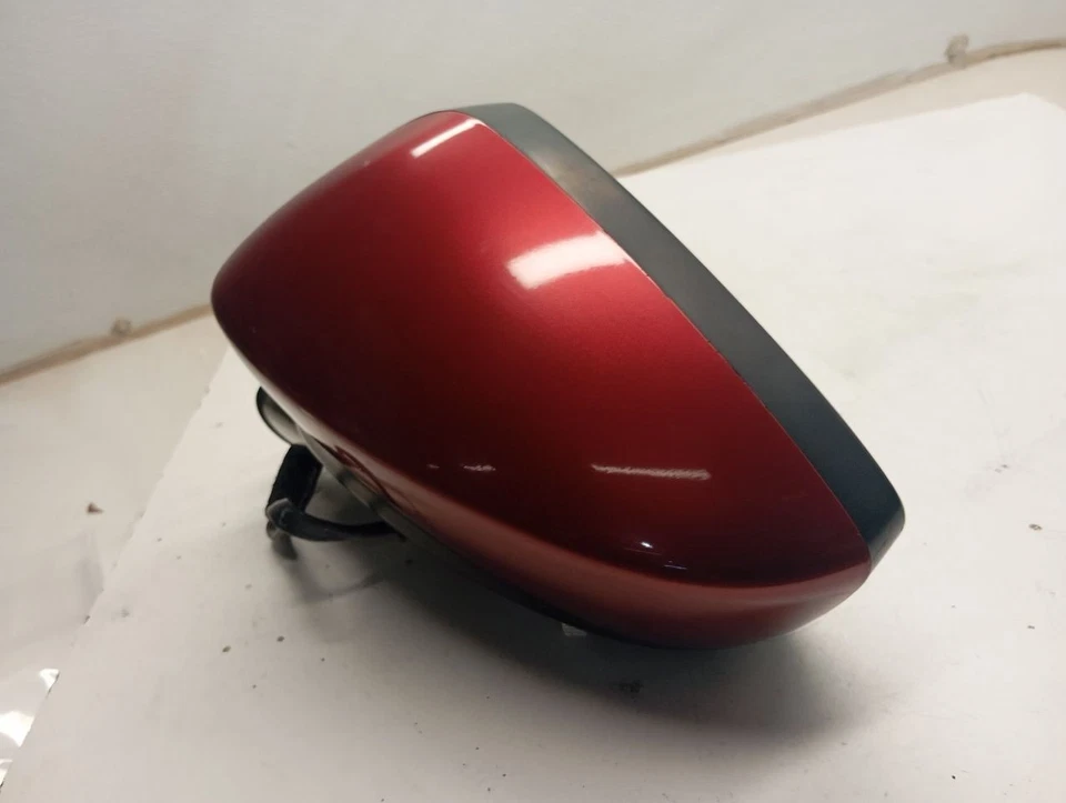 Driver Side View Mirror Power Sedan Non-heated Fits 16-18 YARIS 3961561 - Image 2 of 4