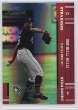 2005 Playoff Prestige Xtra Bases Red 107/150 Dontrelle Willis #135 2a8