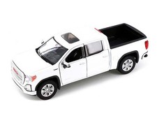 2019 GMC Sierra 1500 Denali Crew Cab White 1:24 Scale Model - Motormax 79362WH