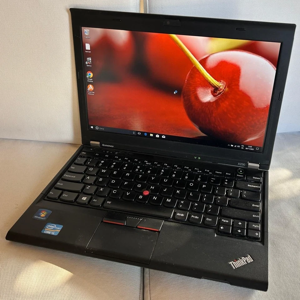 Lenovo ThinkPad X230 Intel i5-3310M 2.50GHz HD 512GB sata, RAM 8GB, Win10, 12,5" - Immagine 2 di 4