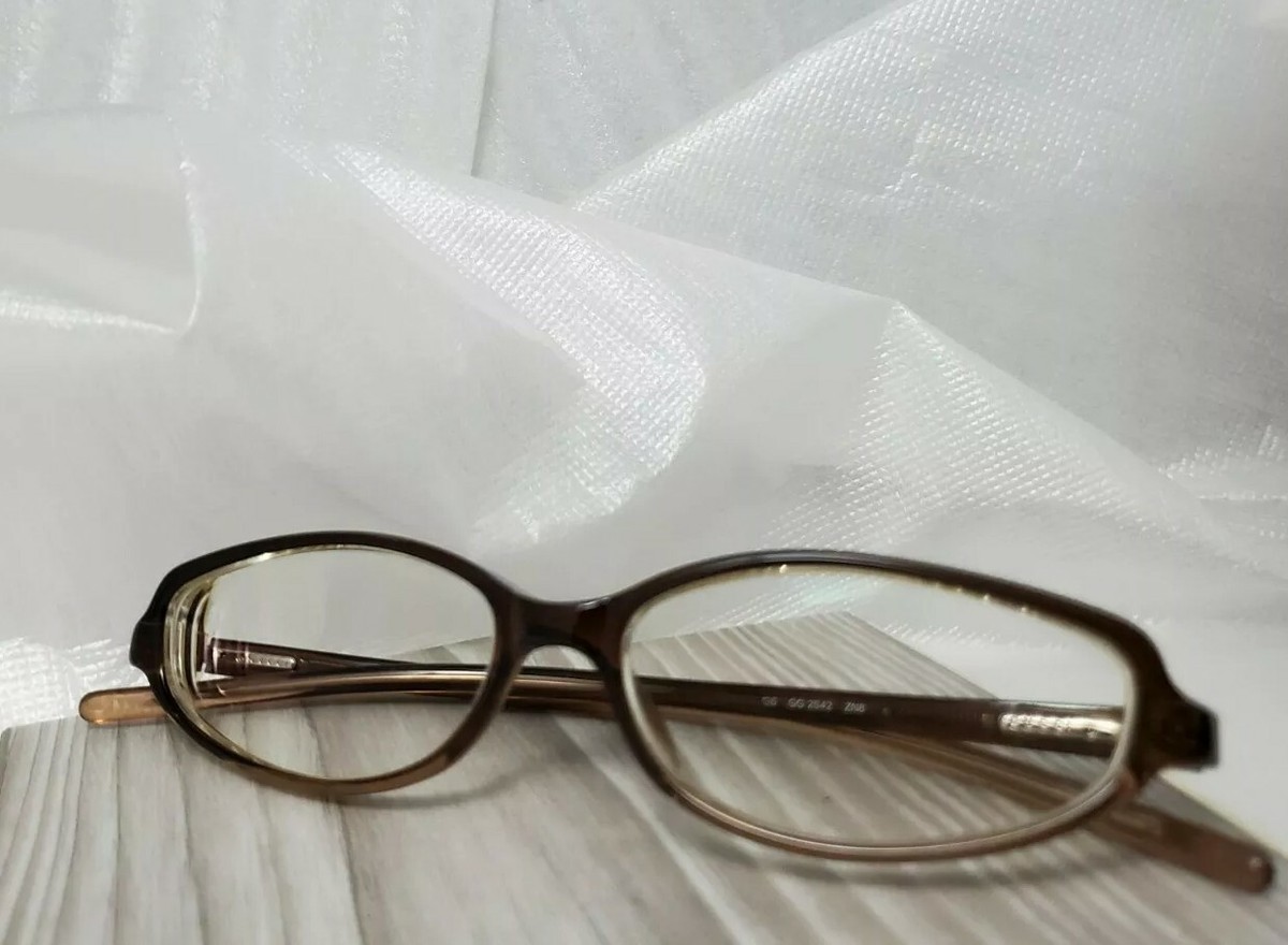 Gucci Brown readers . Made in Italy ?? Use
your prescription. AUTH GUCCI BROWN Prescription SUN GLASSES Leather Case Italy  main image 4