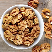Raw Shelled Premium Fresh California Walnuts - Halves 5 LBs