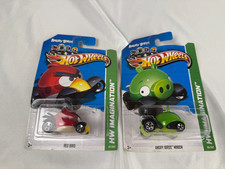 Hot Wheels Angry Birds: Red Bird and Pig Minion - HW Imagination 2012 - New
