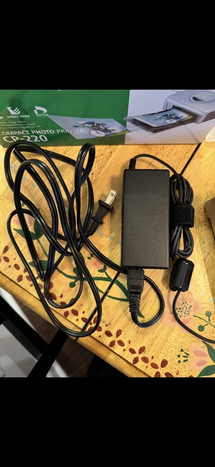 Canon Compact Photo Printer CP-220 with paper sheets - Image 2 of 4