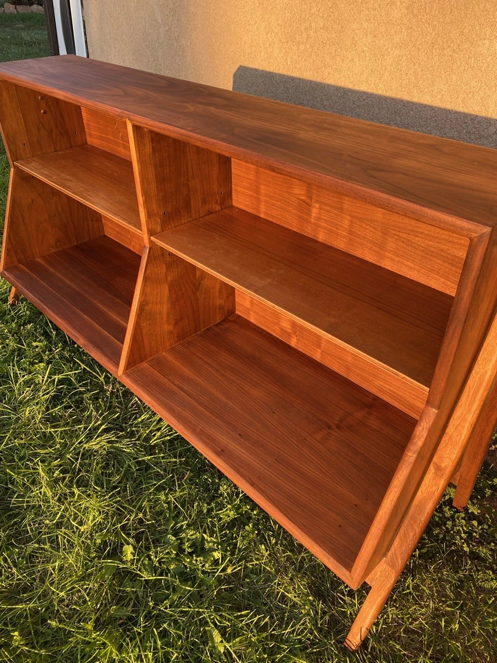 Estanterías Modernas Mediados de Siglo Kipp Stewart Drexel Declaración Nogal MCM Foto 3 de 4