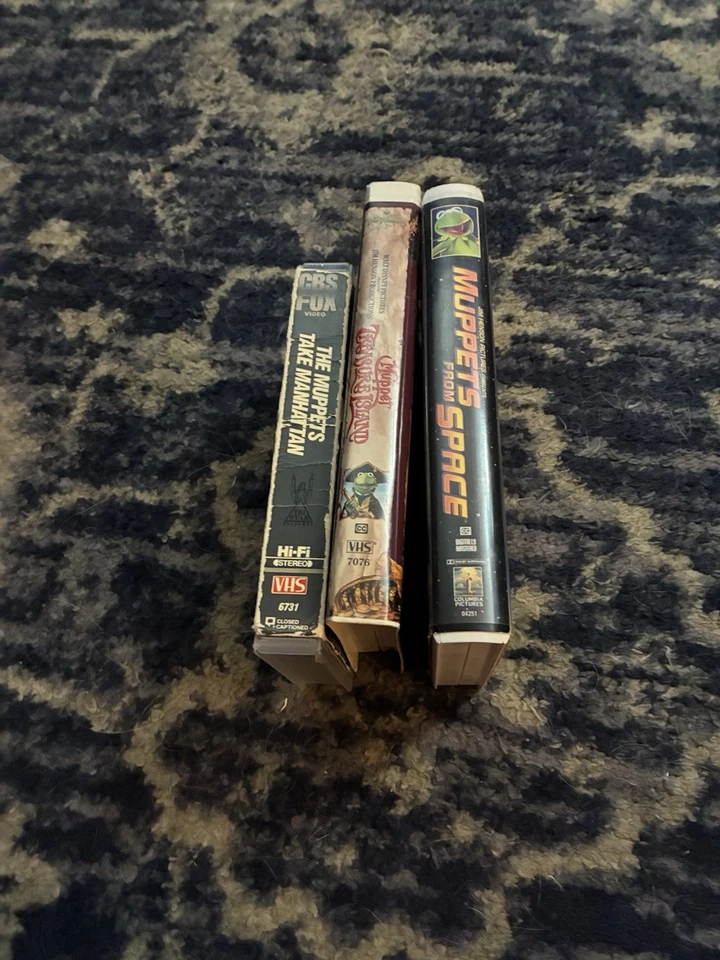 Muppets VHS Collection: Muppets Take Manhattan, Treasure Island, Space - Image 2 of 4