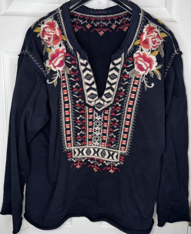 Johnny Was JWLA Issioria Floral Embroidered Sweater Sweatshirt Sz M Excellent