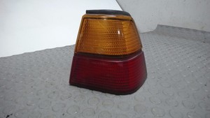 Heckleuchte / Rücklicht Rechts VW 32 B Passat 321945112T Sofortversand