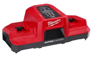 Супер Зарядное устройство Milwaukee Electric Tools 48-59-1815 M18 с двумя отсеками для одновременного использования 57090₽