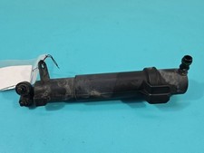 Mercedes-Benz CLS C219 2005 Left headlight washer spray nozzle 2118600647