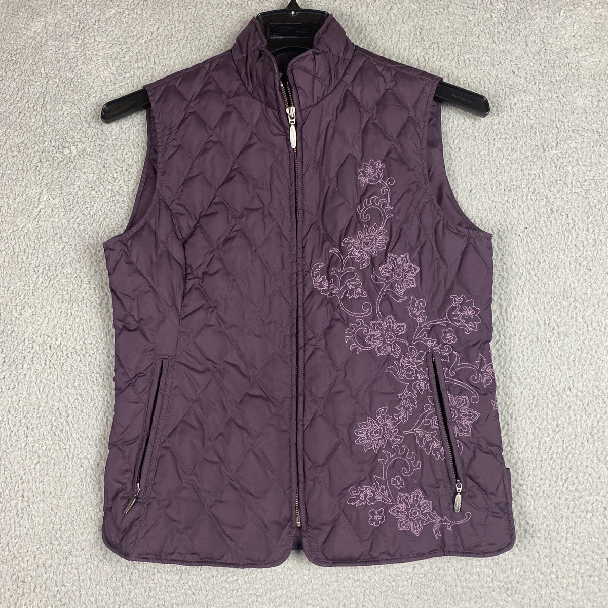 ジャケット・アウター 90s vintage Eddie Bauer purple down vest Eddie Bauer Vest Womens Small Purple Goose Down Embroidered