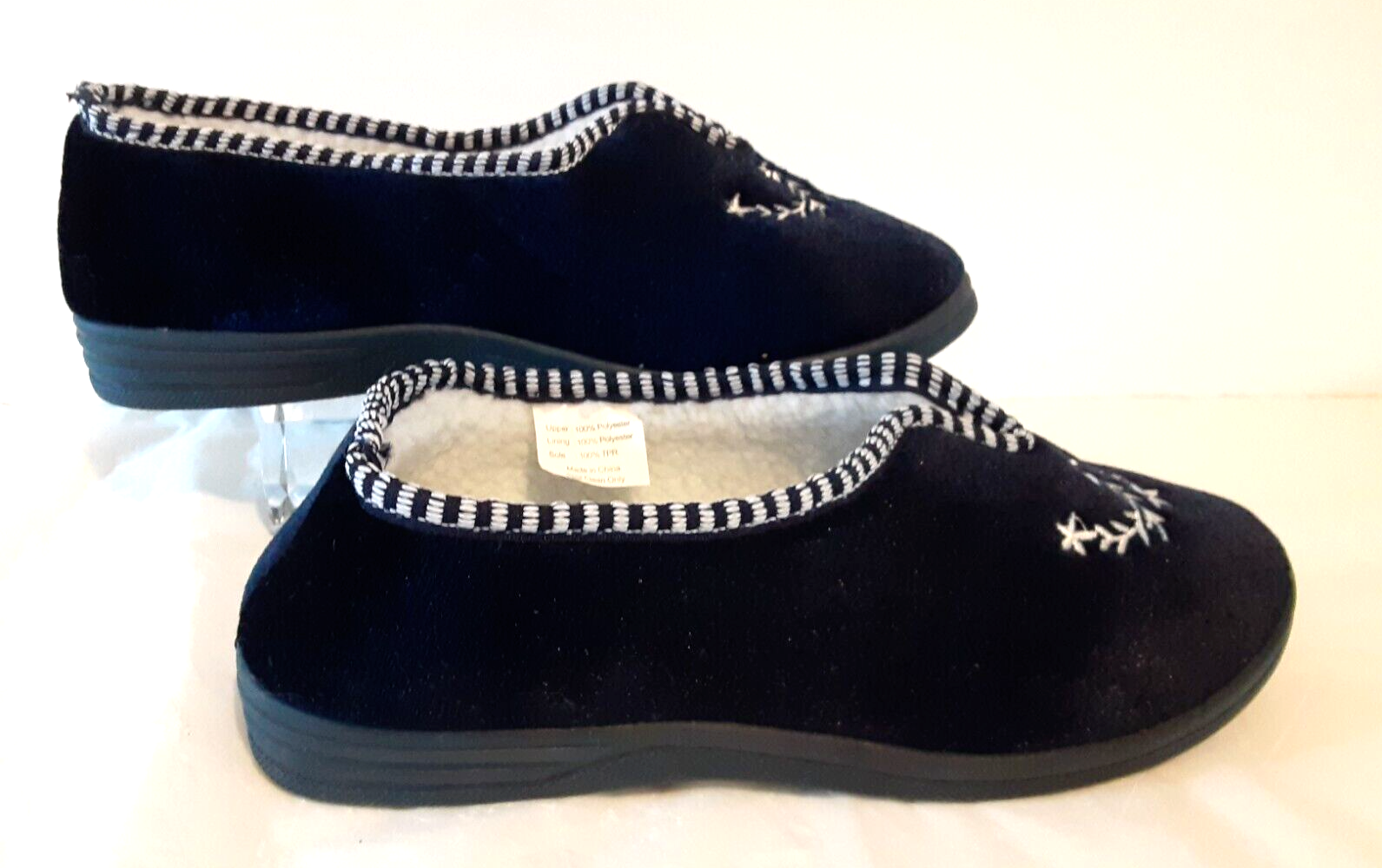 Slippers Women Size 11 Blue White Soft Cushioned-image