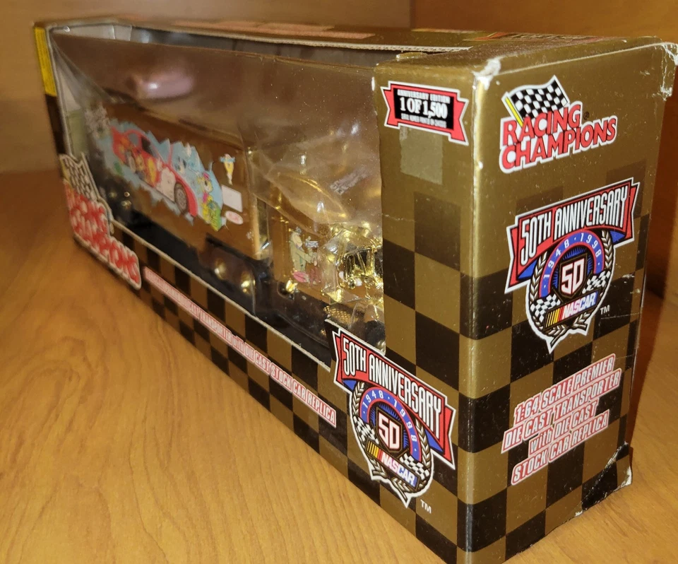 Racing Champions 1998 oro #9 Cartoon Network feliz cumpleaños transportador/coche Foto 3 de 4