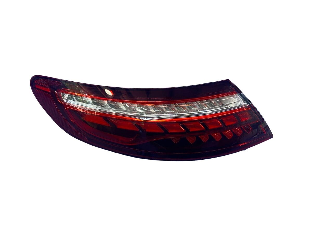 2021-2022 MERCEDES E 53 REAR LEFT LED TAILLIGHT LAMP LIGHT 2021-2022 MERCEDES E 53 REAR LEFT LED TAILLIGHT LAMP LIGHT